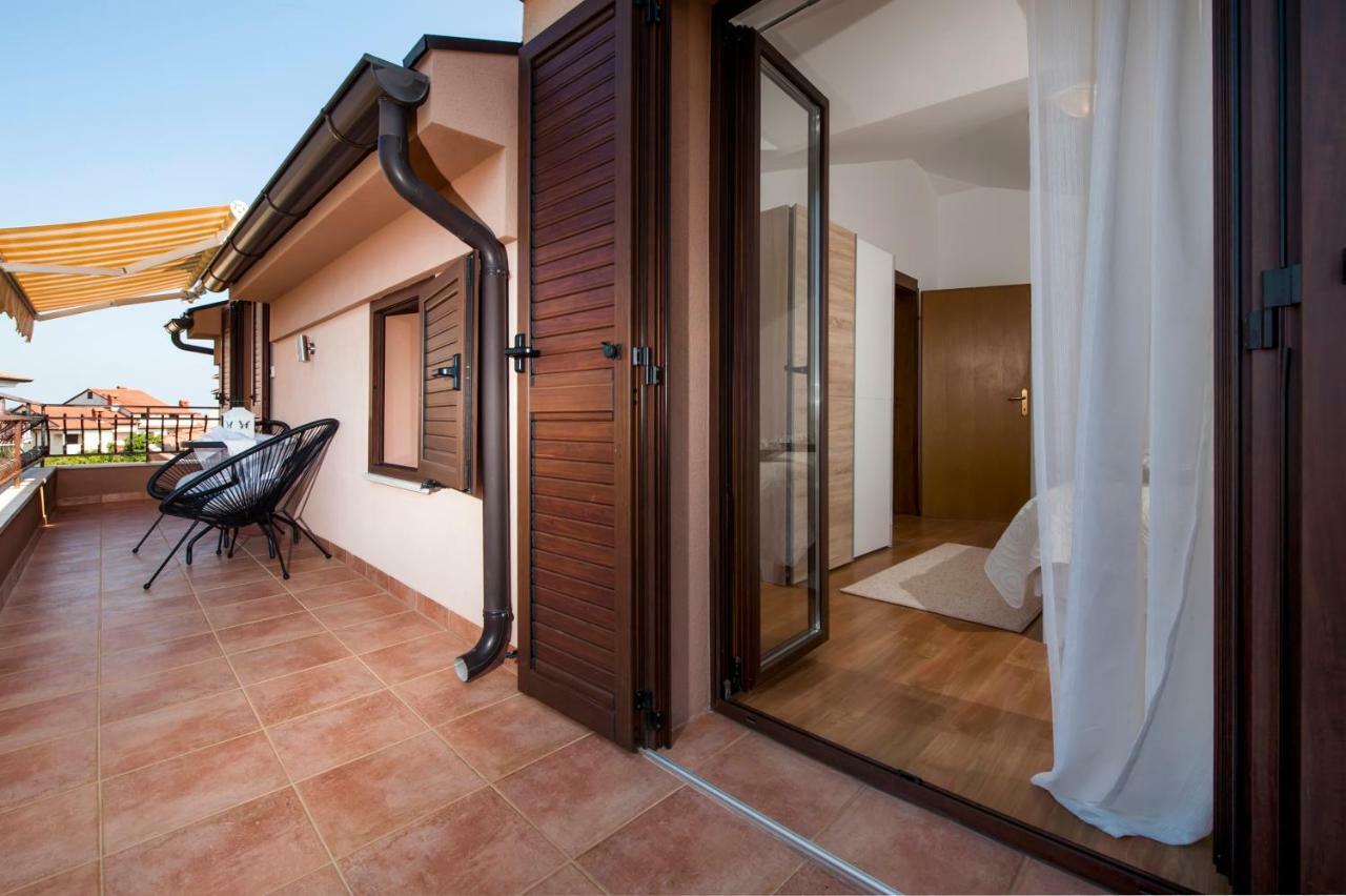 Apartment Len روفينج المظهر الخارجي الصورة