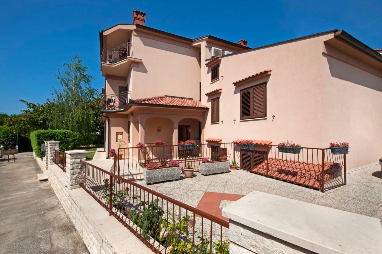 Apartment Len روفينج المظهر الخارجي الصورة